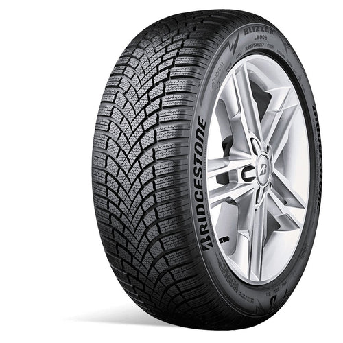 Bridgestone Blizzak LM005 DriveGuard 235/45R17 Winter